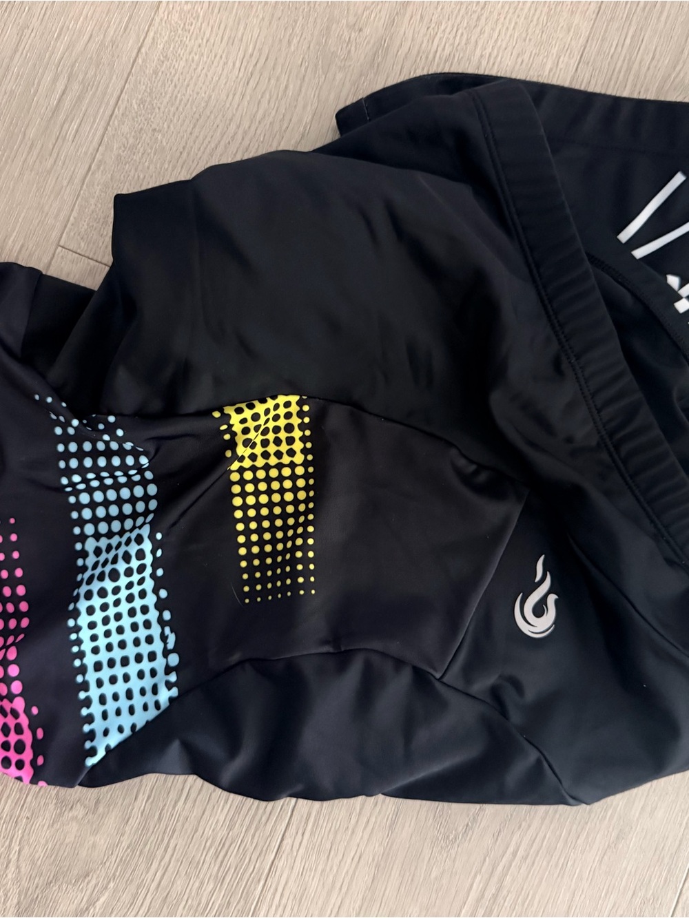 Beroy Black Women's Bike Shorts with Multicolor Dot Accents